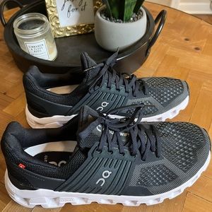 On Cloud Running Shoe